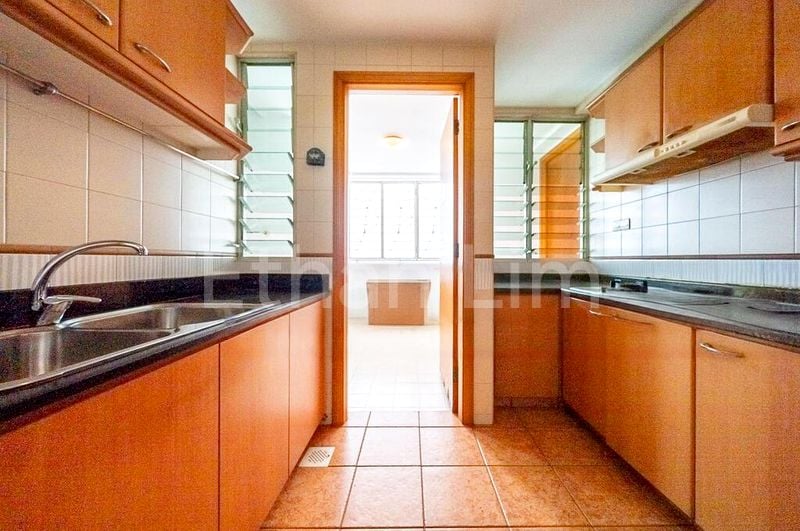 4 Bed Condo for Sale in  Guilin View - Image 2